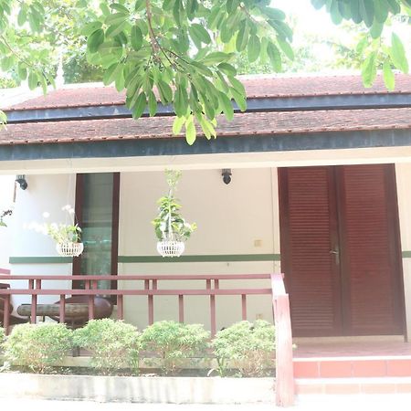 Our House Bungalow Kampot Eksteriør billede